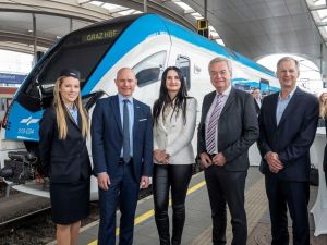 ÖBB i SZ świętowały pierwszy przejazd pociągu Stadlera Flirt między Austrią a Słowenią