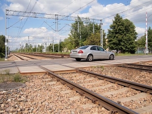 Bezpieczne przejazdy kolejowe za 180 mln zł z UE