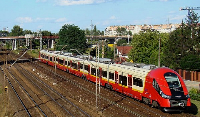 SKM: S1 dociera do stacji Warszawa Anin