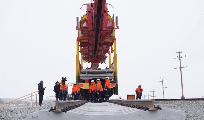 Kazachstan rozpoczął budowę nowej linii kolejowej do Chin, zwiększy przepustowość o 20 mln ton